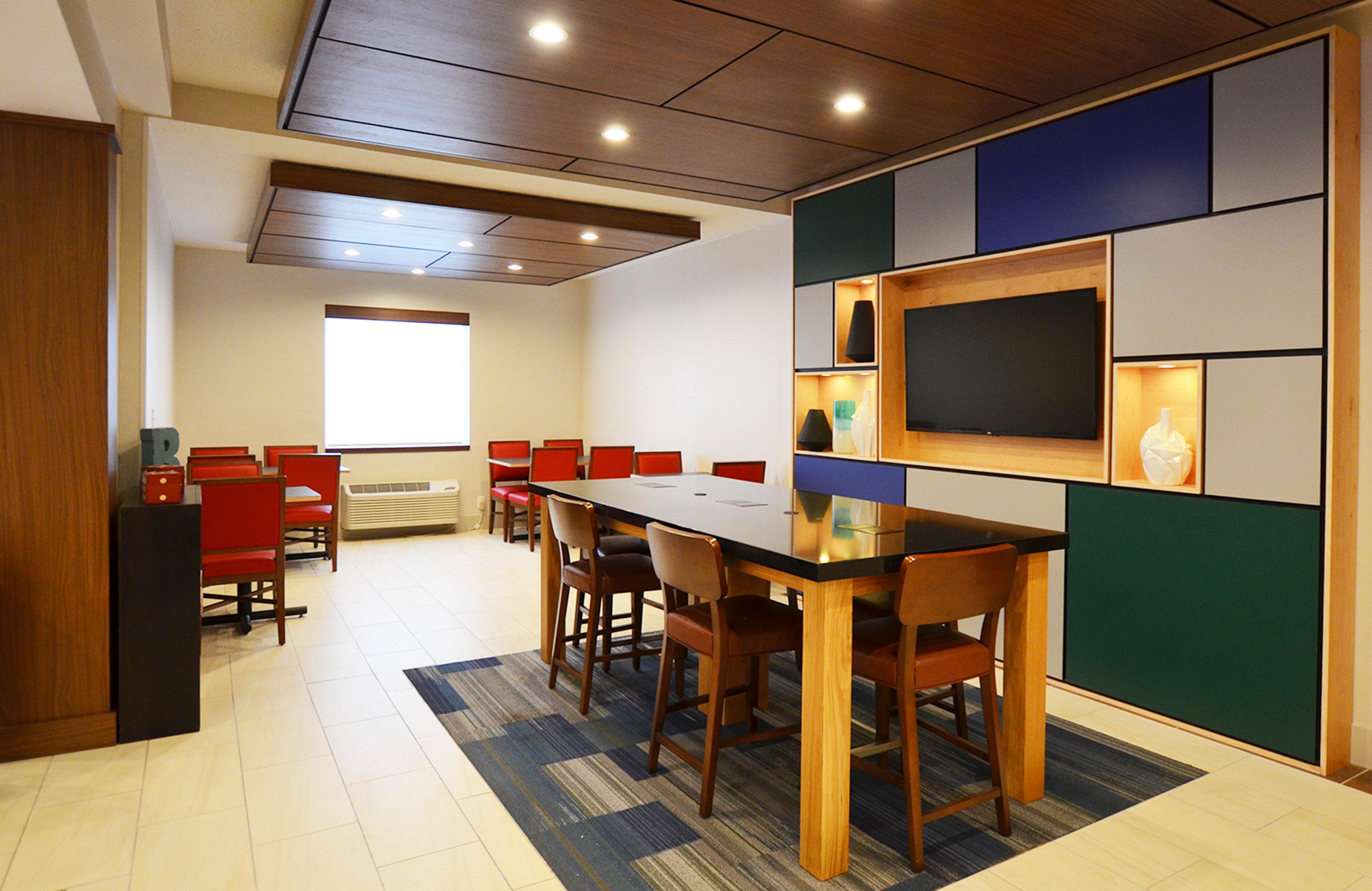 Holiday Inn Express Pittsburgh-Bridgeville By Ihg Exterior foto
