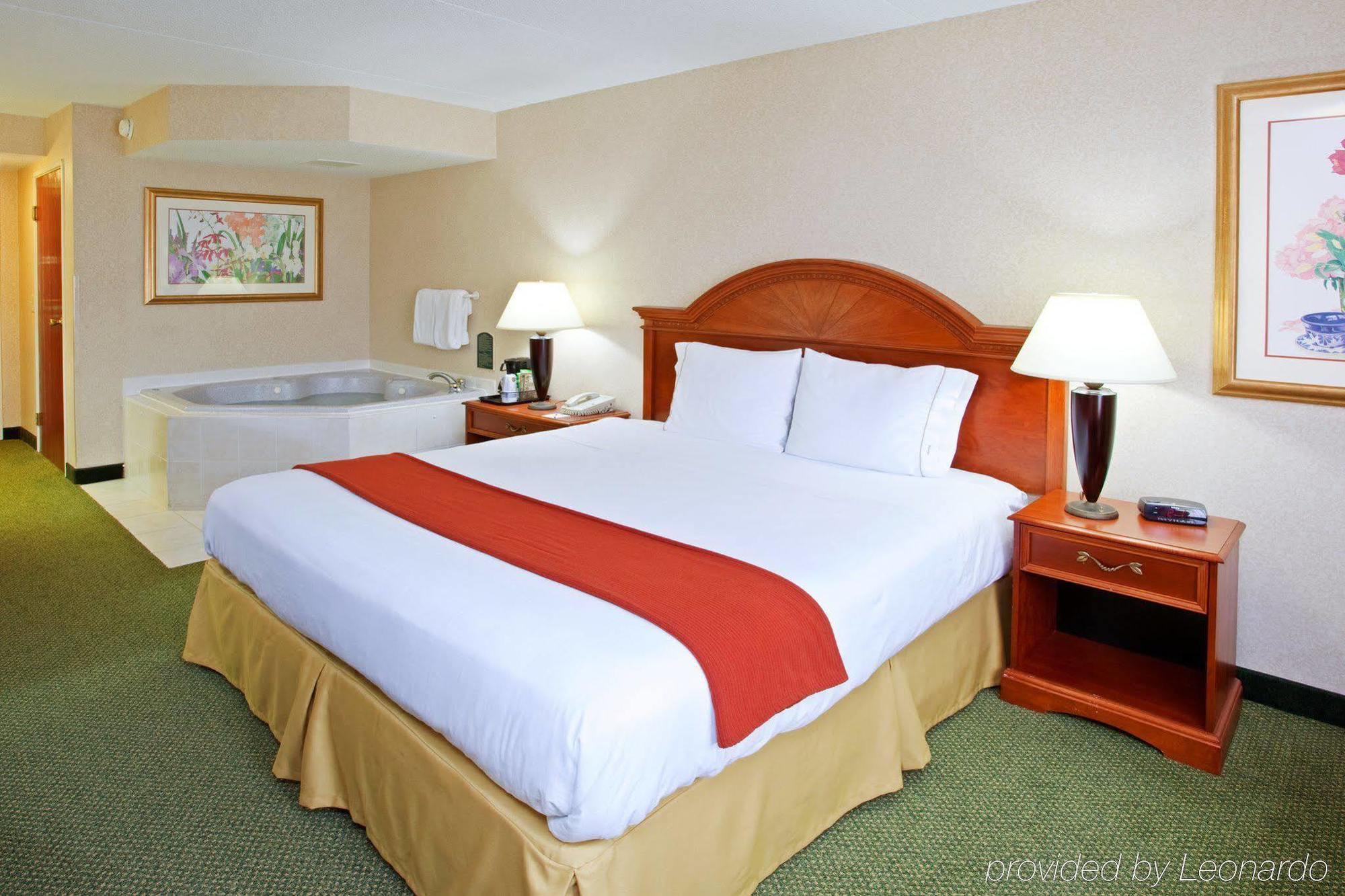 Holiday Inn Express Pittsburgh-Bridgeville By Ihg Quarto foto